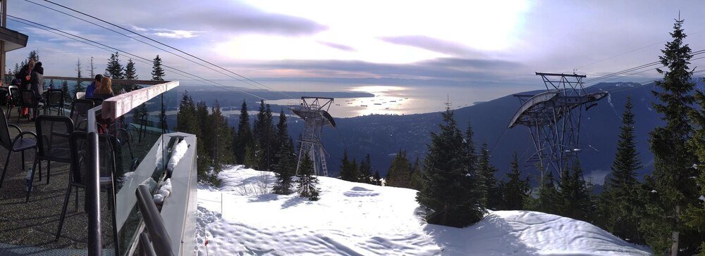 Narty w Passo Tonale – Przewodnik po włoskiej stacji narciarskiej